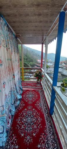 عکس مسافرخانه چوبی مهیار