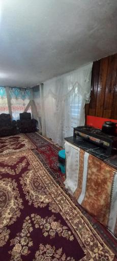 عکس مسافرخانه چوبی مهیار