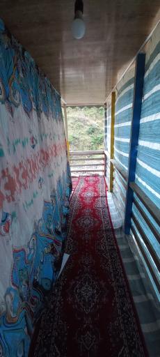 عکس مسافرخانه چوبی مهیار