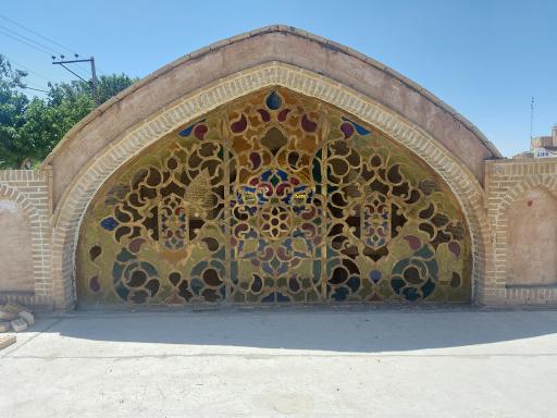 عکس سایت آثار باستانی زیرزمینی ورنوسفادران