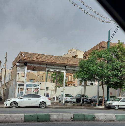 نمایشگاه اتومبیل پرویز