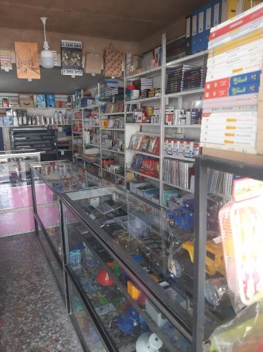 عکس کتابفروشی خشایار