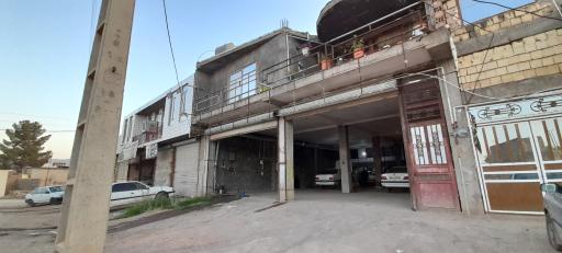 عکس تعمیرگاه مکانیک خودرو