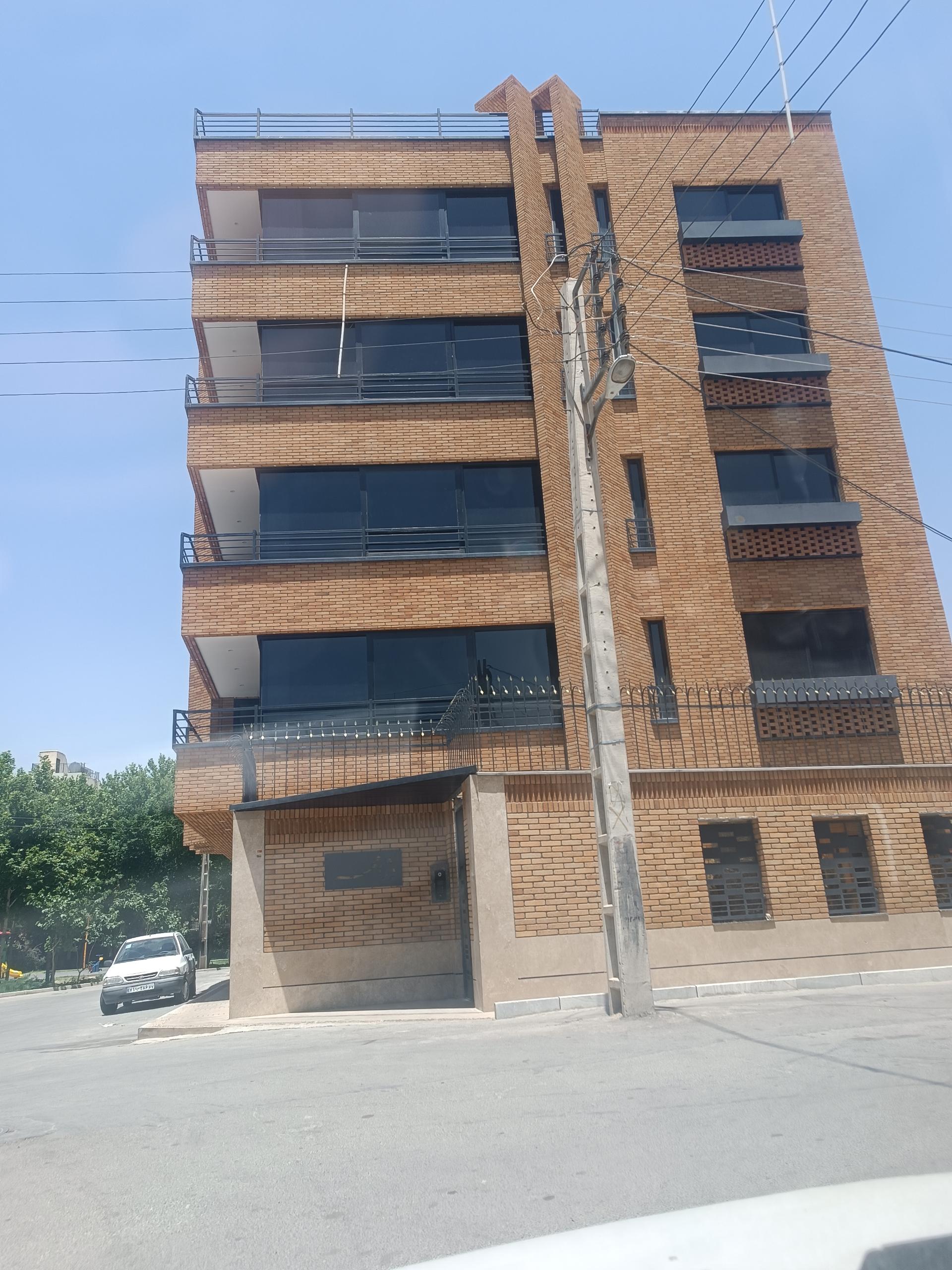 عکس مجتمع دژامهر