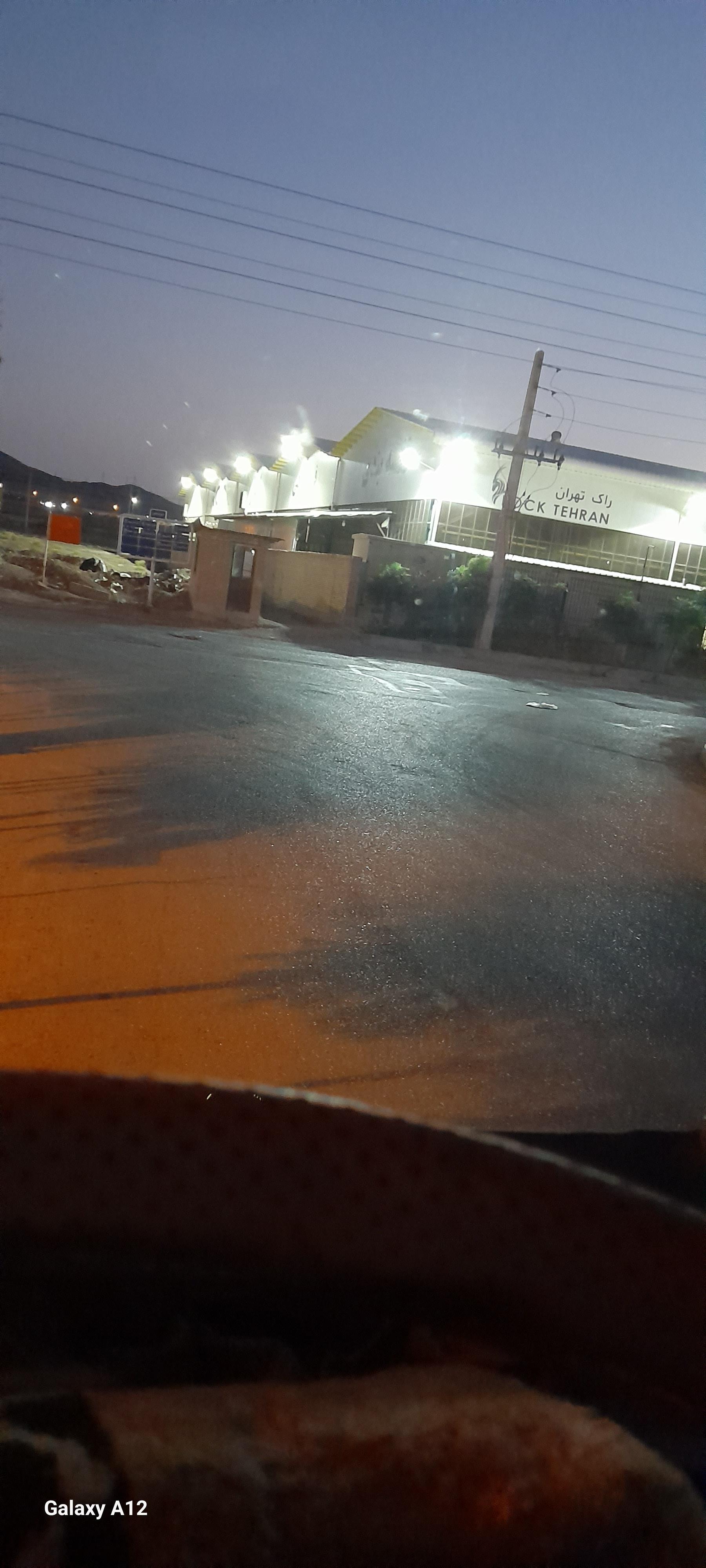 عکس کارخانه راک