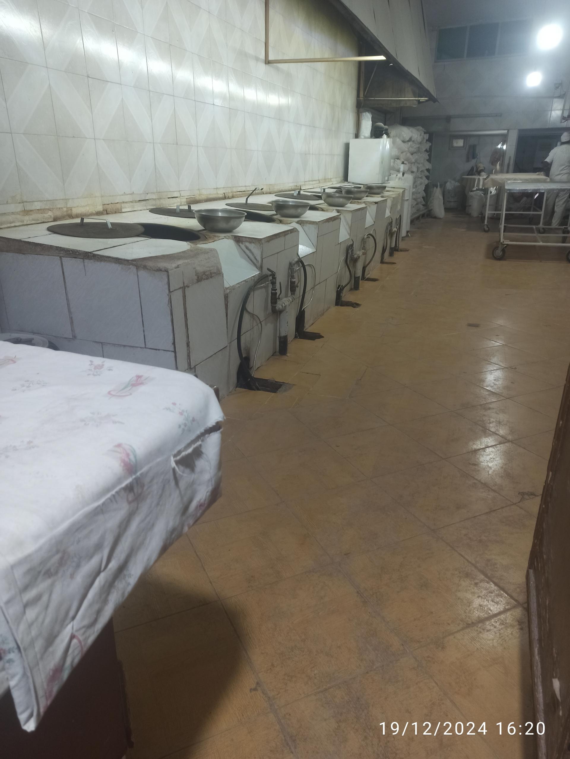 عکس نانوایی بی بی گل