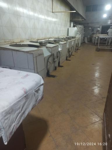 عکس نانوایی بی بی گل