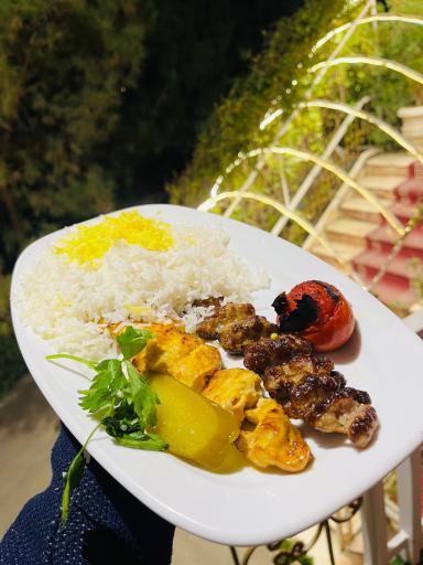 عکس تالار و رستوران آرین