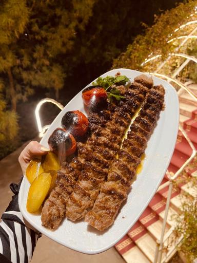 تالار و رستوران آرین