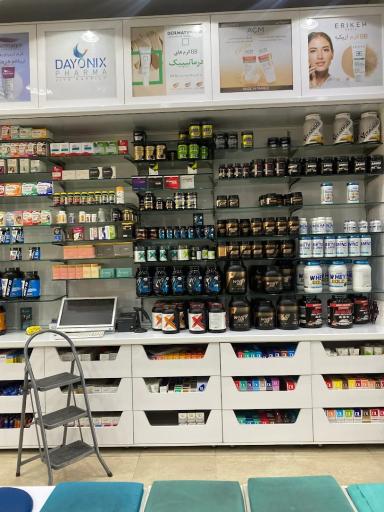 عکس داروخانه شبانه‌روزی رکس
