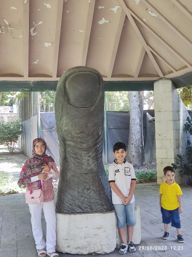 عکس موزه کتابخانه‌ سلطنتی نیاوران