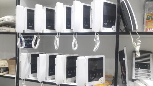 عکس تعمیرات آیفون تصویری مهندس حامد مهدی پور