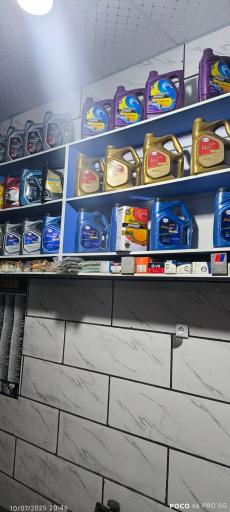 عکس خدمات فنی خودرو و  تعویض روغنی آقای روغن