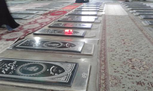 عکس امامزاده میر حیدر شاه و گلزار شهدا