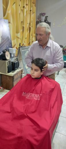 عکس آرایشگاه امید