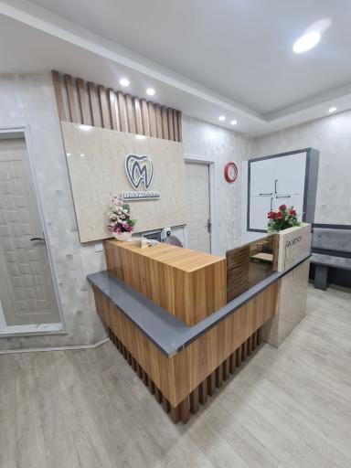 عکس دکتر پریسا مهدی نیا