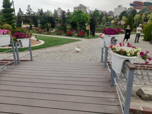 بوستان موضوعی دانش