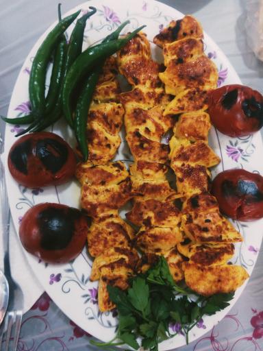 عکس غذاخوری باران