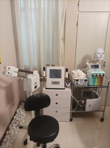 عکس مرکز پوست و سلامت راما