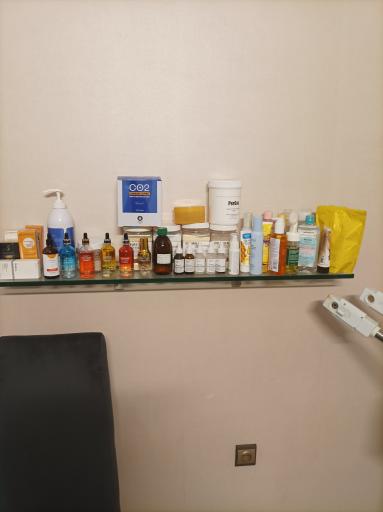 عکس مرکز پوست و سلامت راما