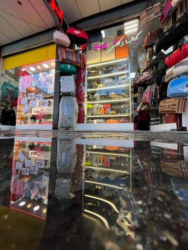 عکس کیف و چمدان هاریکا