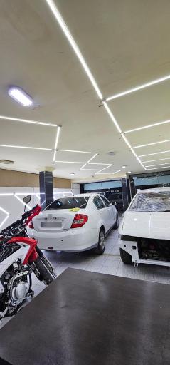 عکس کارشناس و کلینیک زیبایی خودرو علیپور