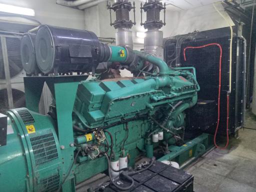 عکس گروه دیزل ژنراتور آرکا فتحی