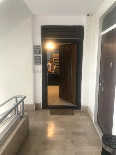 عکس فیزيوتراپی زعفرانيه