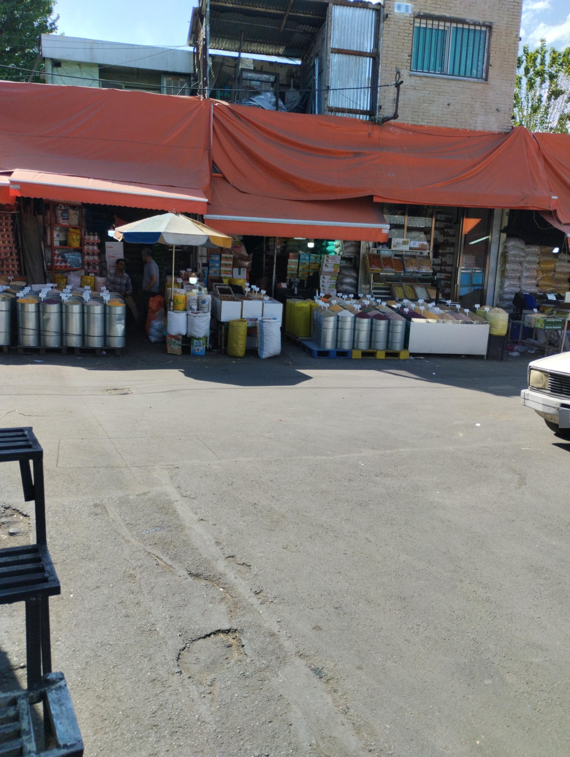 عکس فروشگاه احمد