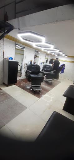 عکس سالن پیرایش حمید 