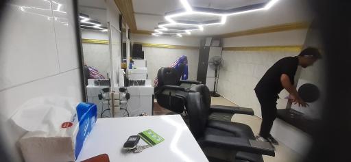 عکس سالن پیرایش حمید 