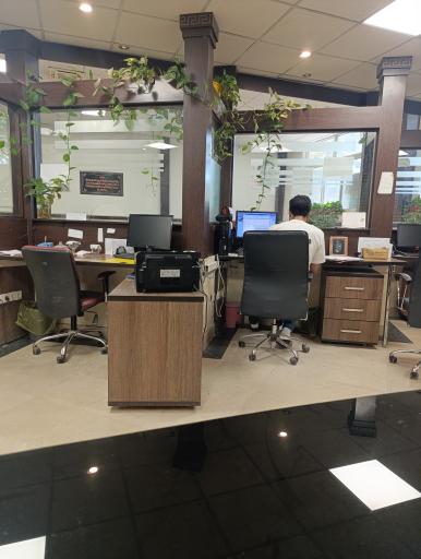 عکس باربری صادق