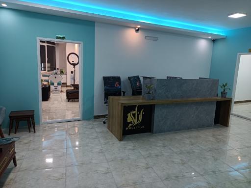 عکس کلینیک زیبایی و لیزر موهای زائد برنا