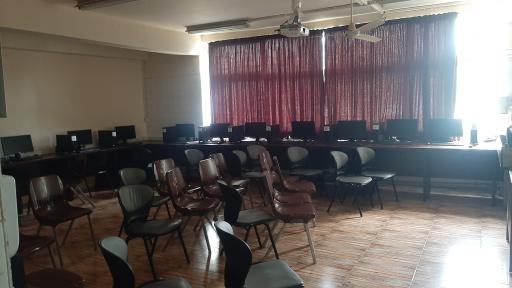 عکس دانشکده فنی و حرفه ای شهید رجایی لاهیجان