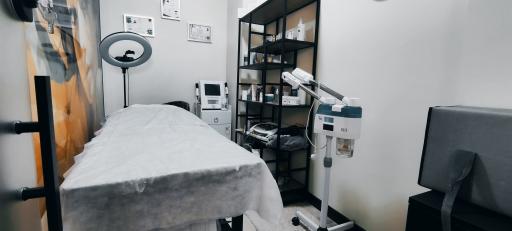 عکس مرکز زیبایی هانیسا 