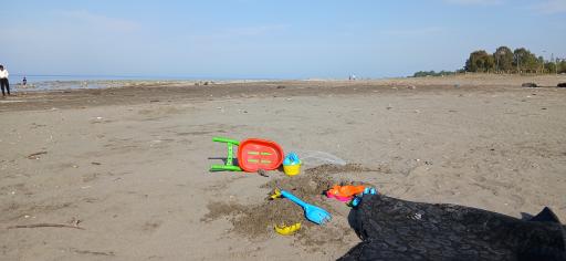 ساحل شنی طلایی رامسر