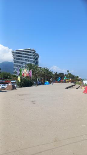 ساحل شنی طلایی رامسر