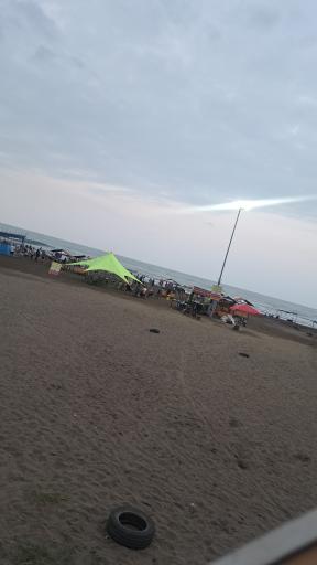 عکس ساحل شنی طلایی رامسر