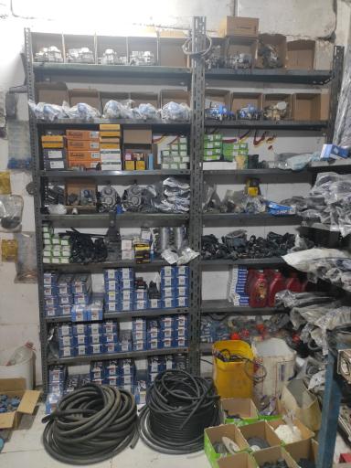 عکس مکانیکی و تعمیرات برق و گاز خودرو CNG