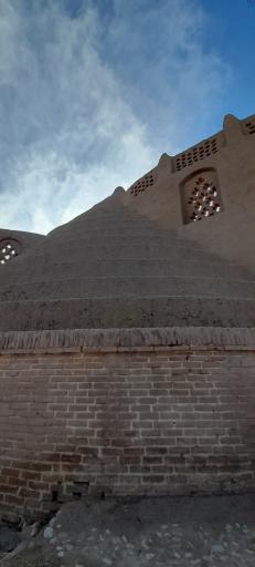 عکس یخدان راور