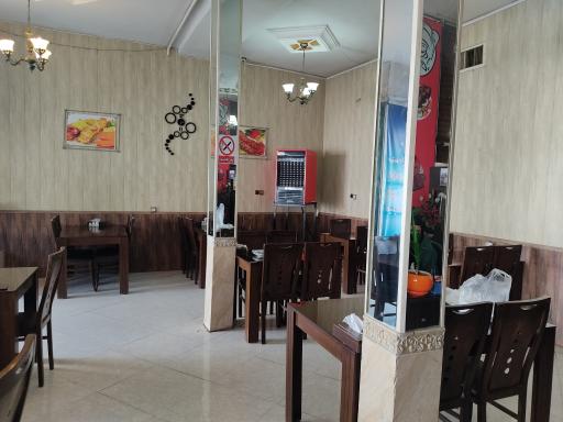 عکس رستوران و کترینگ بزرگان