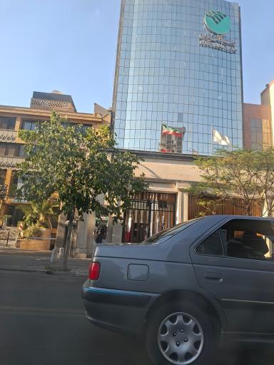 عکس ساختمان مرکزی پست بانک ایران