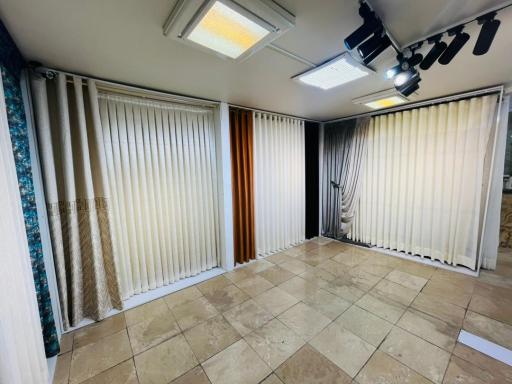 عکس گالری پرده قائم 