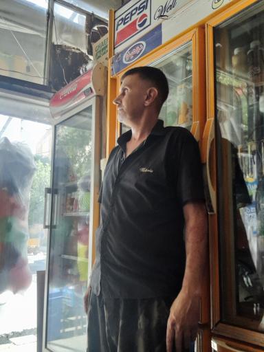 عکس سوپر مارکت سبحان