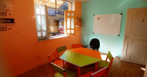 عکس آکادمی زبان نوژ