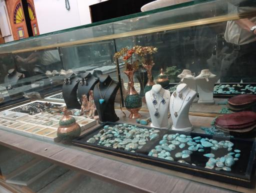 عکس فروشگاه فیروزه پارسیان (محمودی)