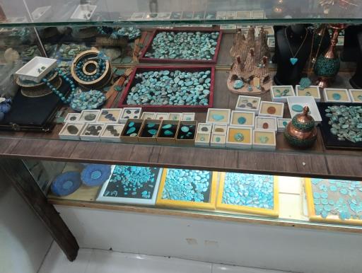 عکس فروشگاه فیروزه پارسیان (محمودی)