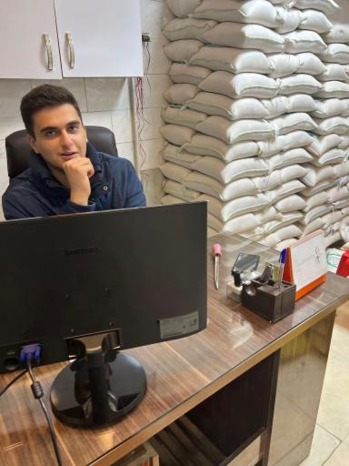 عکس برنج فروشی قلیزاده