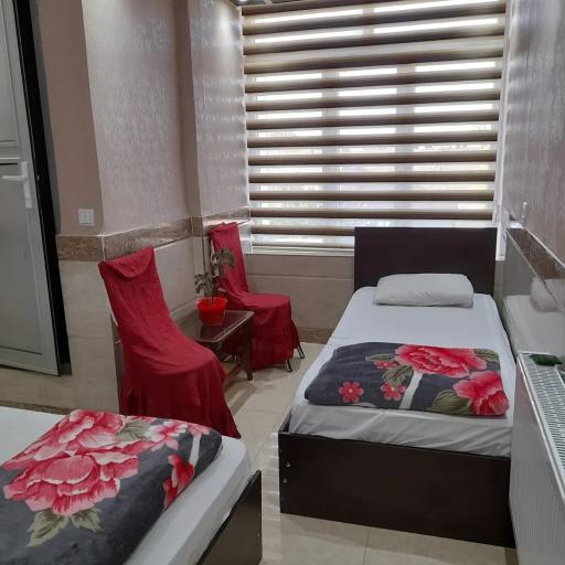 عکس هتل و مهمانپذیر شاهین