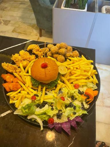 عکس کافه یلدا 